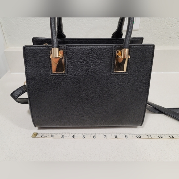 Handbag - Picture 4 of 5